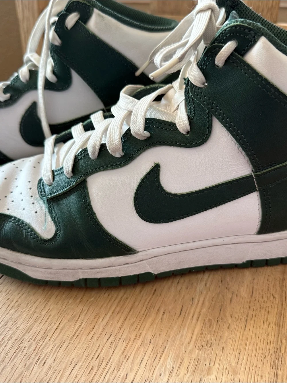 Nike High-Top Sneakers in White and Dark Green - Picture 1 of 14